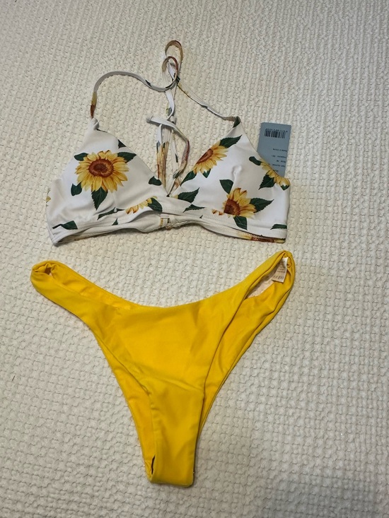 Jojo Lemon Other - Sunflower-Print Triangle Bikini Top with Yellow High-Cut Bottom